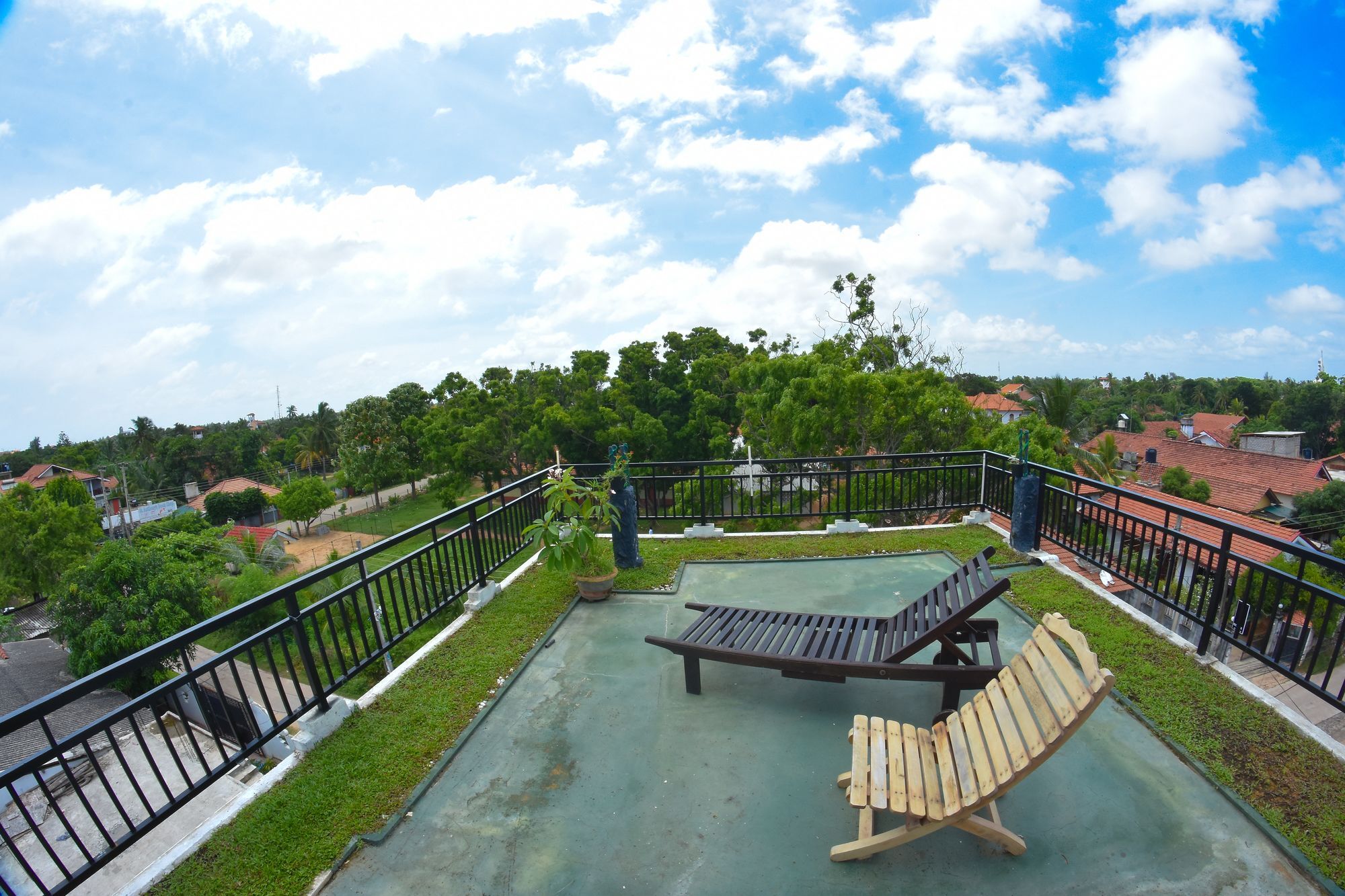 เนบิวลา เรสซิเดนซ์ Hotel เนกอมโบ ภายนอก รูปภาพ