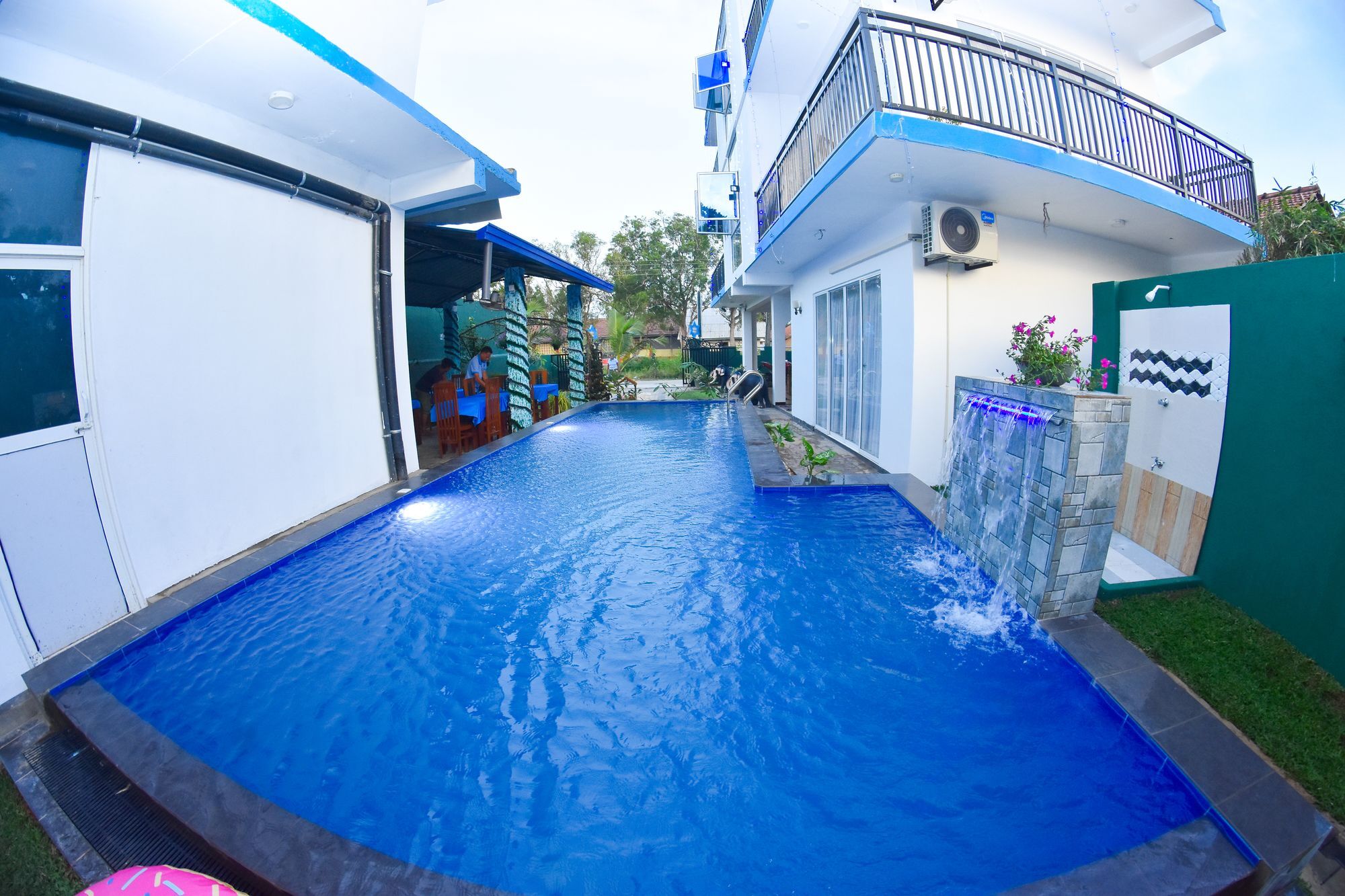 เนบิวลา เรสซิเดนซ์ Hotel เนกอมโบ ภายนอก รูปภาพ